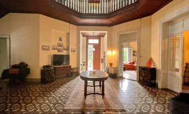 Casa en venta - 8 Dormitorios 4 Baños - 2.920Mts2 - Quequén, Necochea