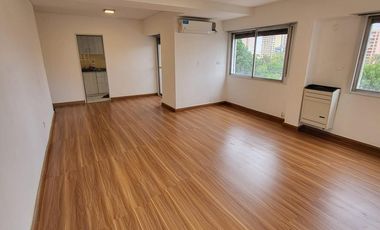 ALQUILER departamento 3 dormitorios, en centro de Neuquén Capital