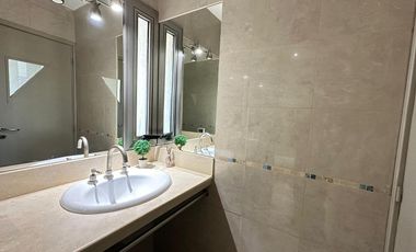 VENTA | PERMUTA - Casa 4 Dormitorios y Comodín - Funes Hills San Marino.