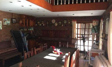 Casa 6 ambientes en venta en Florencio Varela