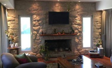 Casa 6 ambientes en venta en Florencio Varela