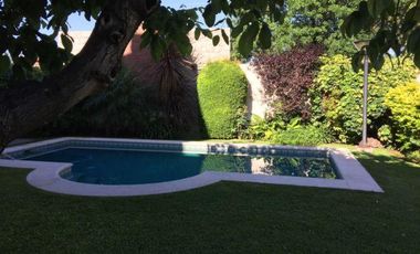 Casa 6 ambientes en venta en Florencio Varela