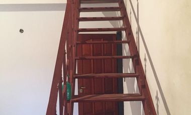 Casa en venta - 5 Dormitorios 3 Baños - Cochera - Local - 400Mts2 - Zárate