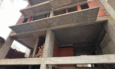 Venta Piso Completo 4 Amb. 110M2, Lanús.