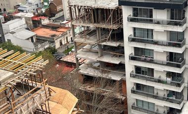 Venta Piso Completo 4 Amb. 110M2, Lanús.