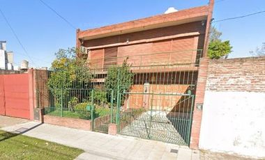 Casa en venta en Avellaneda