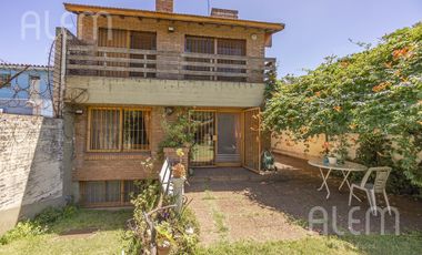 Casa en venta en Turdera, Lomas de Zamora