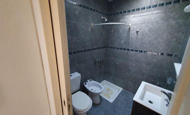 PH en venta - 1 Dormitorio 1 Baño - Tolosa