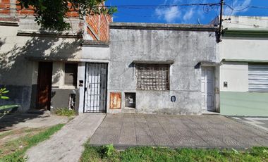 PH en venta - 1 Dormitorio 1 Baño - Tolosa