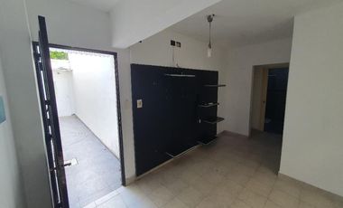 PH en venta - 1 Dormitorio 1 Baño - Tolosa