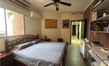 Apartamento de 3 habitaciones en Venta. Barrio RIOMAR