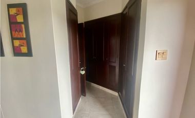 Apartamento de 3 habitaciones en Venta. Barrio RIOMAR