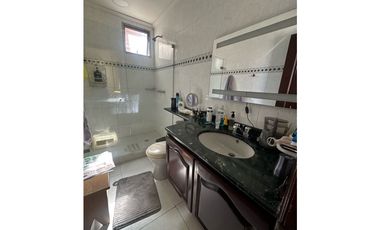 Apartamento de 3 habitaciones en Venta. Barrio RIOMAR