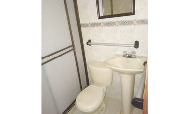 SE RENTA CASA DUPLEX EN EL BARRIO PADRE VALENCIA