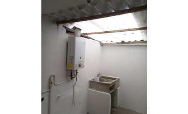 SE RENTA CASA DUPLEX EN EL BARRIO PADRE VALENCIA