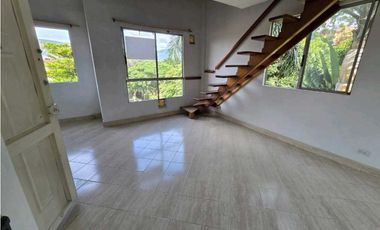 Vendo en Santa Lucia cerca a estacion Metro