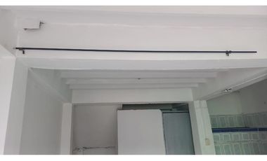 Apartaestudio enarriendo campoamor servicios incluidos persona sola