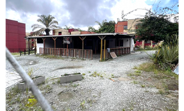 SE RENTA LOTE COMERCIAL NORTE ARMENIA PROV
