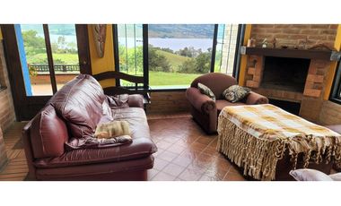 FINCA EN VENTA EN EL LAGO CALIMA