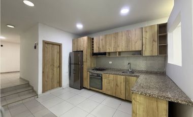 Arriendo casa en sector Central, Santa Marta