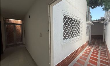 Arriendo casa en sector Central, Santa Marta