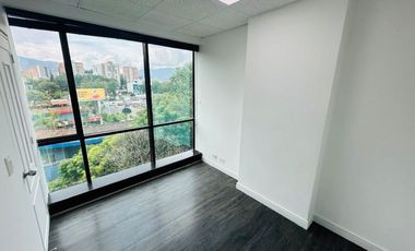 Oficina en Venta en El Poblado sector Aguacatala