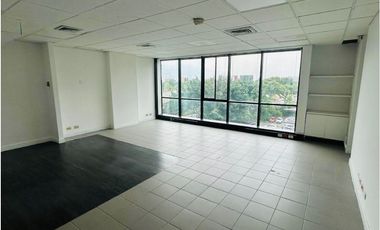 Oficina en Venta en El Poblado sector Aguacatala