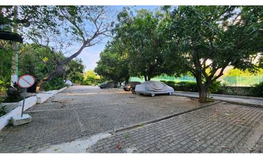 Apartamento en Primera Línea del Mar cerca al Decameron - 005R