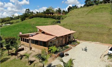 Casa en Arriendo en Rionegro sector Ojo de Agua