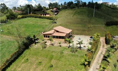 Casa en Arriendo en Rionegro sector Ojo de Agua