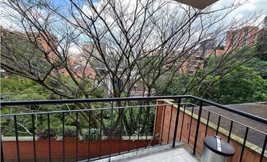 Aparta-oficina en Venta y Renta en El Poblado