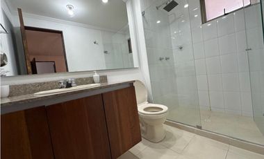 Aparta-oficina en Venta y Renta en El Poblado