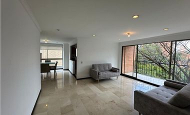 Aparta-oficina en Venta y Renta en El Poblado