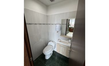 EDIFICIO EN ARRIENDO  – TOBERN
