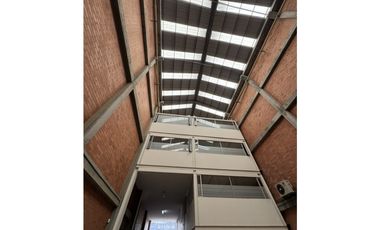 EDIFICIO EN ARRIENDO  – TOBERN
