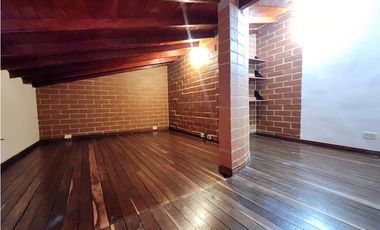 VENTA DE APARTAMENTO EN SABANETA SECTOR CALLE LARGA