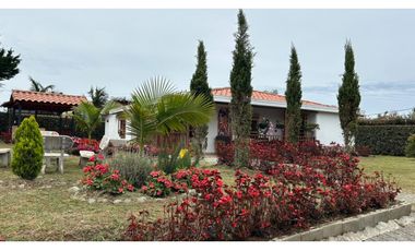 VENTA FINCA EN SANTA ELENA - FULL AMOBLADA