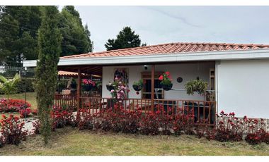 VENTA FINCA EN SANTA ELENA - FULL AMOBLADA