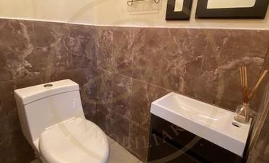 HERMOSA CASA EN FRESNOS DEL LAGO