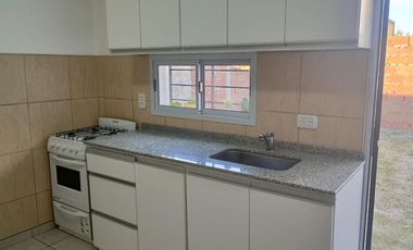 Casa en  Gobernador Parera y Facundo Arce