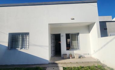 Casa en  Gobernador Parera y Facundo Arce