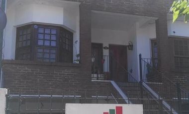 Casa 4 ambientes en venta en Quilmes