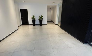 VENTA DEPARTAMENTO 2 AMBIENTES CON PATIO LANUS ESTE