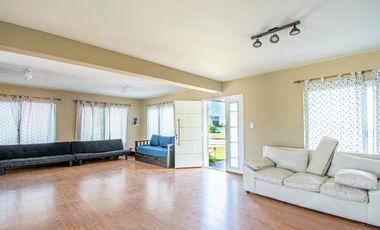 Casa en Puerto Roldan