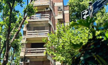 DEPARTAMENTO VENTA VICENTE LOPEZ 4 AMBIENTES SUPER LUMINOSO