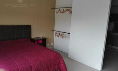 Gran oportunidad! Monoambiente dividido en edificio de categoria