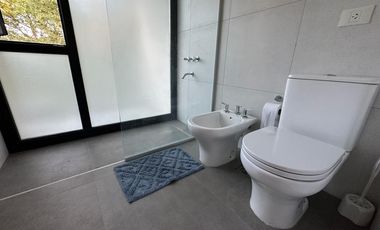 Hermosa casa a estrenar en Marítimo III