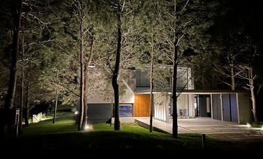 Hermosa casa a estrenar en Marítimo III