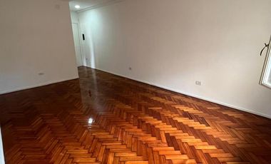 Departamento en  Venta en Castelar