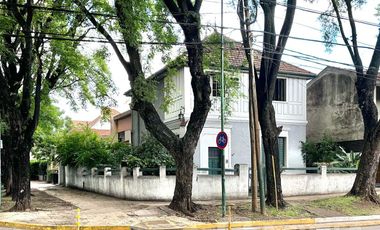 CHALET 6 AMBIENTES APTO PROFESIONAL BANFIELD RESIDENCIAL, CON COCHERA, JARDIN, TERRAZA